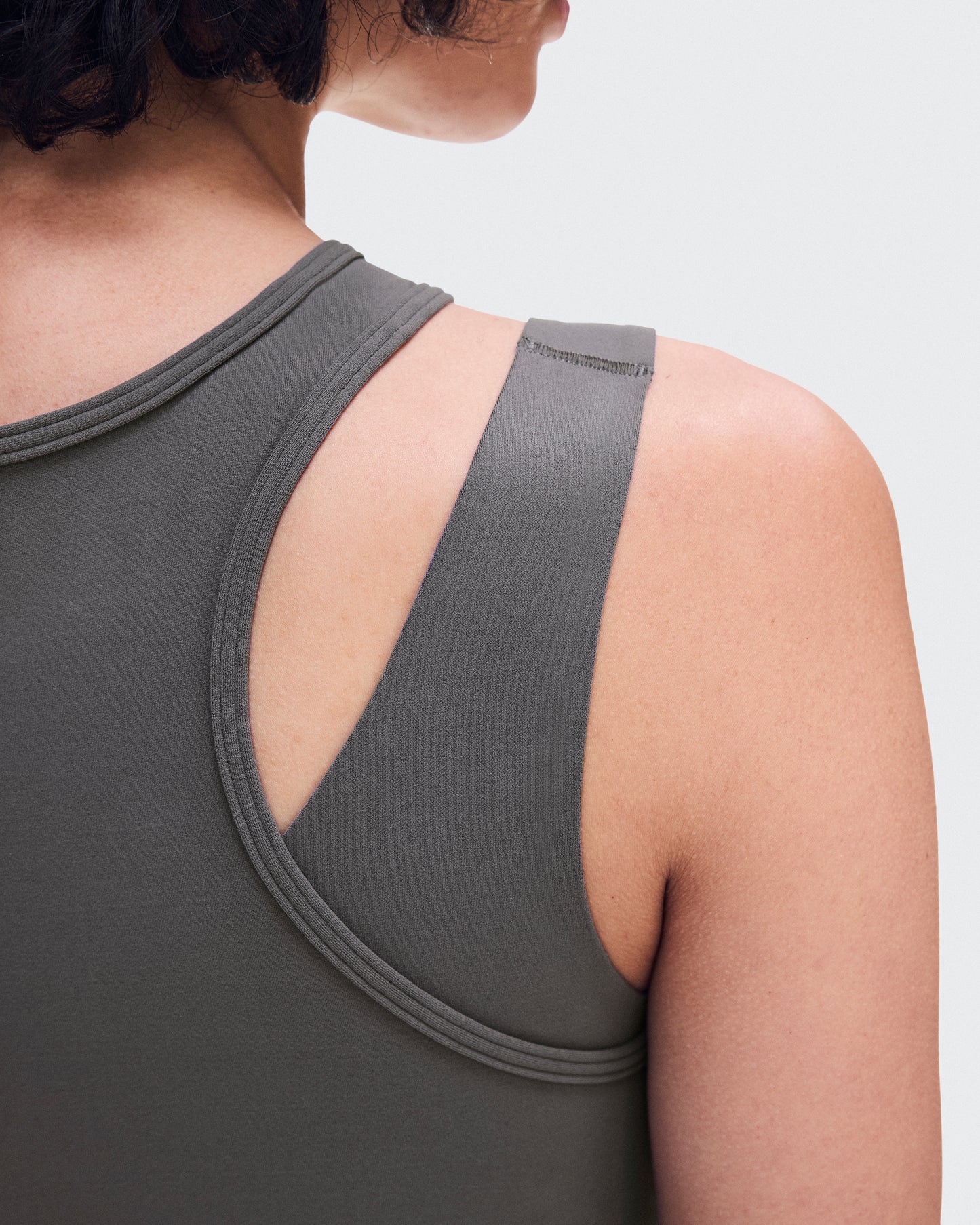 Studio Asymmetric Crop