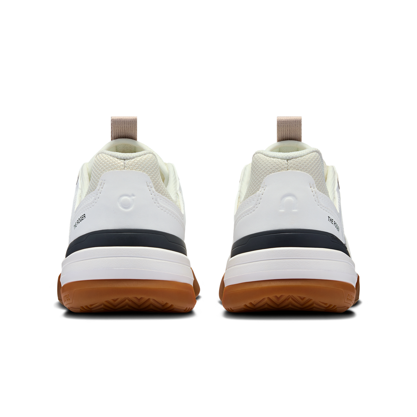 THE ROGER Clubhouse Pro Youth