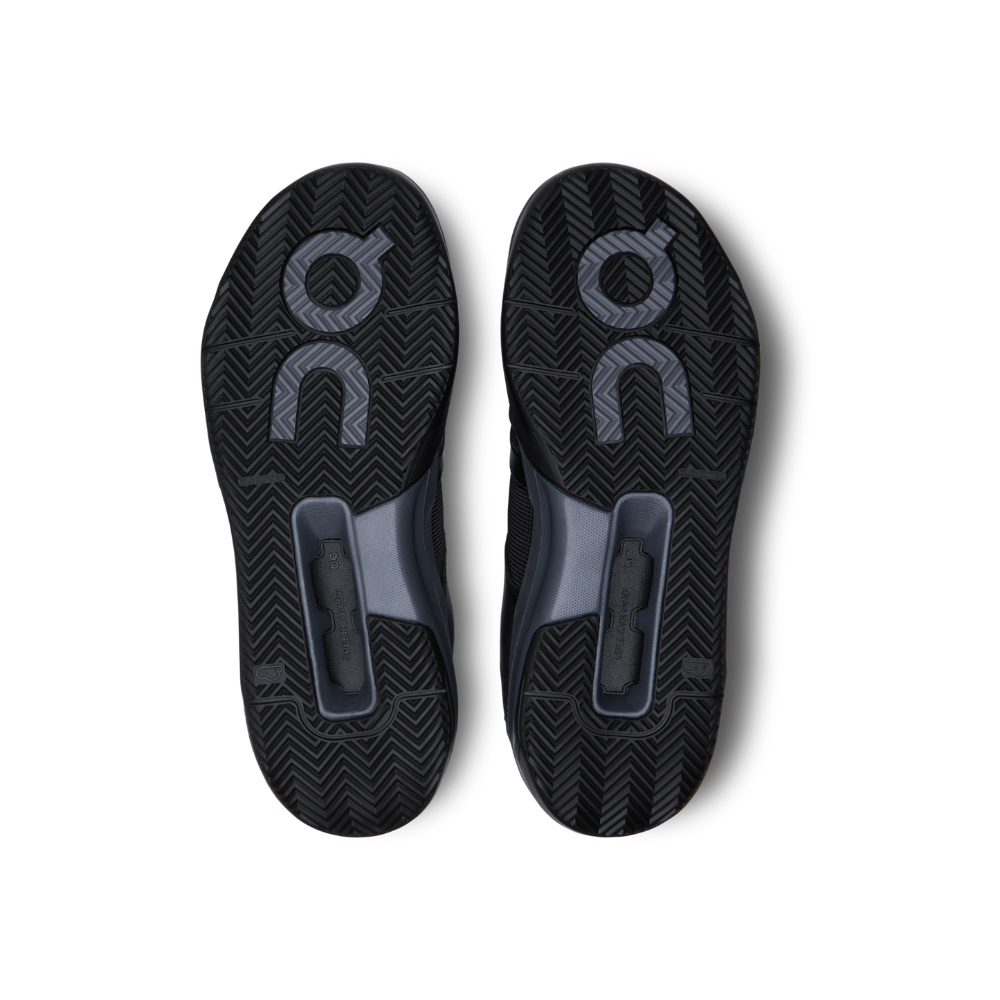 THE ROGER Clubhouse Pro Youth