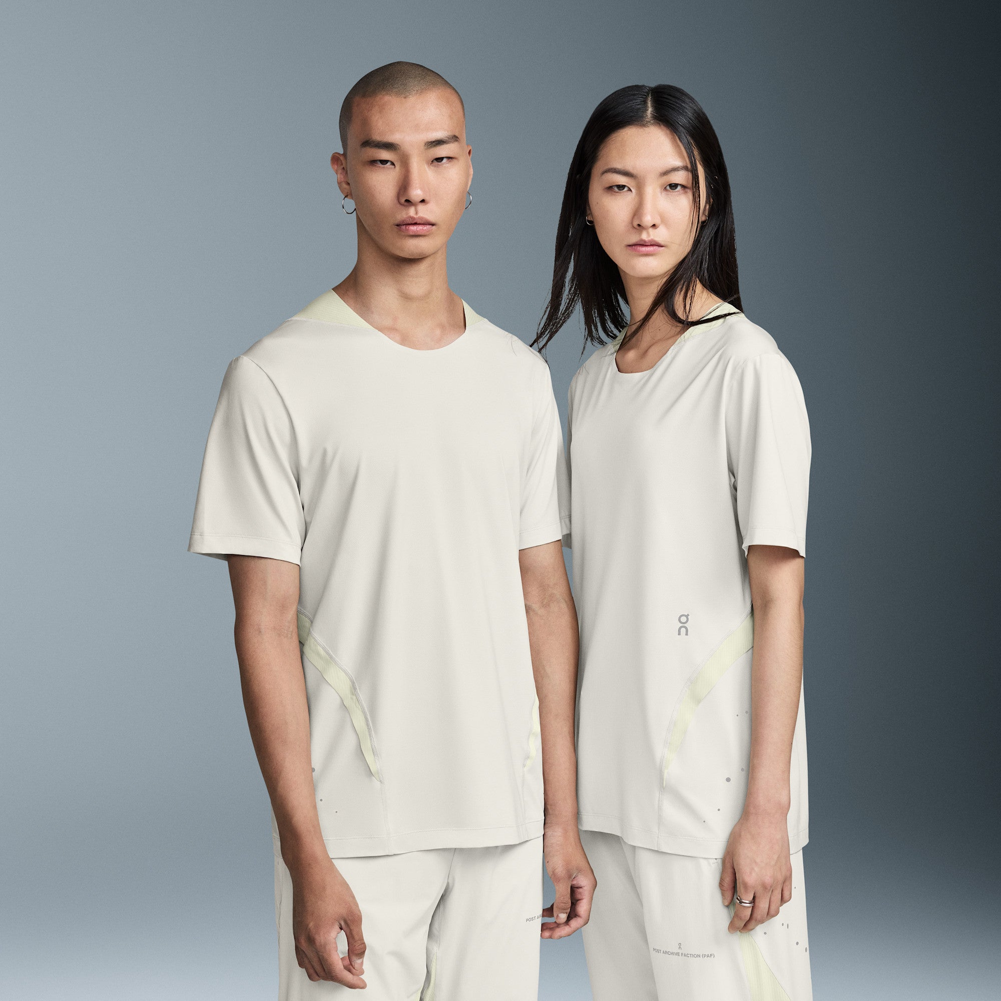 【PAF】Onエディション グレー Running Tシャツ Running-T PAF | グレー | On 日本