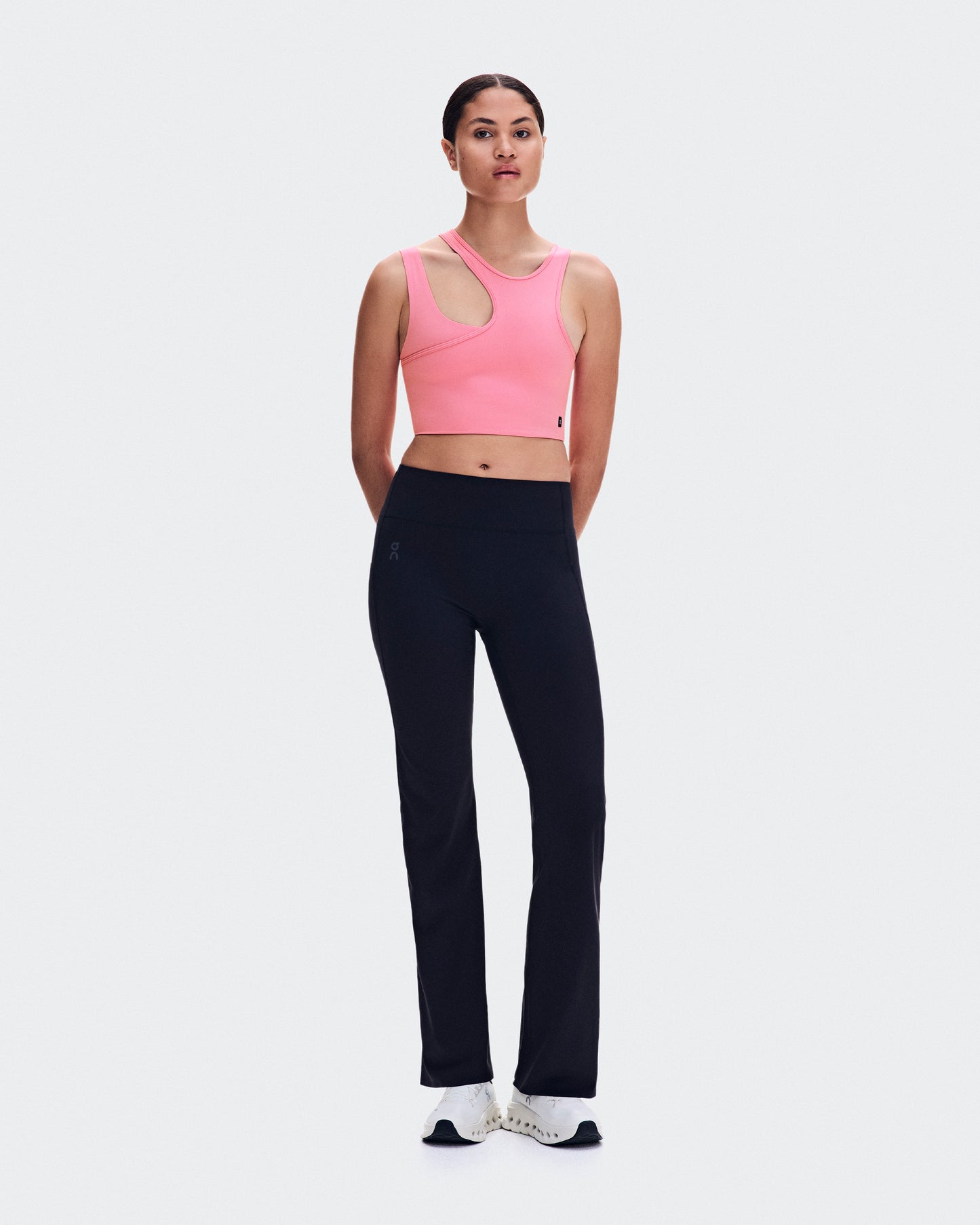 Studio Asymmetric Crop