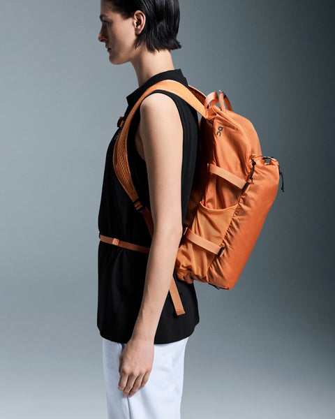 Expandable front pocket